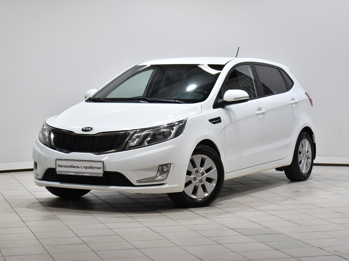 Киа рио москва цена фото Купить б/у Kia Rio III 4-speed 1.6 AT (123 л.с.) бензин автомат в Москве: белый 