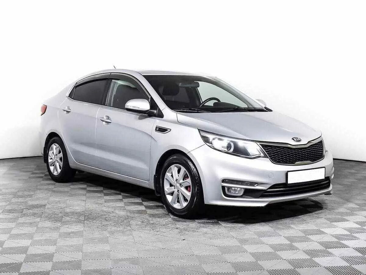 Киа рио москва цена фото Kia Rio III Рестайлинг Седан 2016 года, 93000 км, по цене 554 900 рублей. Продаж