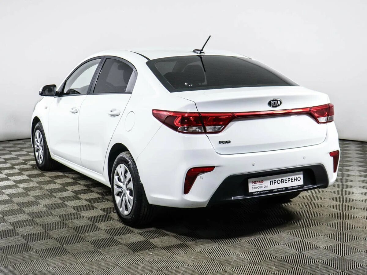 Киа рио новый купить фото Купить б/у Kia Rio IV 1.6 AT (123 л.с.) бензин автомат в Москве: белый Киа Рио I