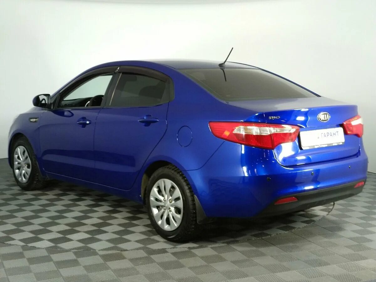 Киа рио синяя фото Купить б/у Kia Rio III 5-speed 1.6 MT (123 л.с.) бензин механика в Казани: синий