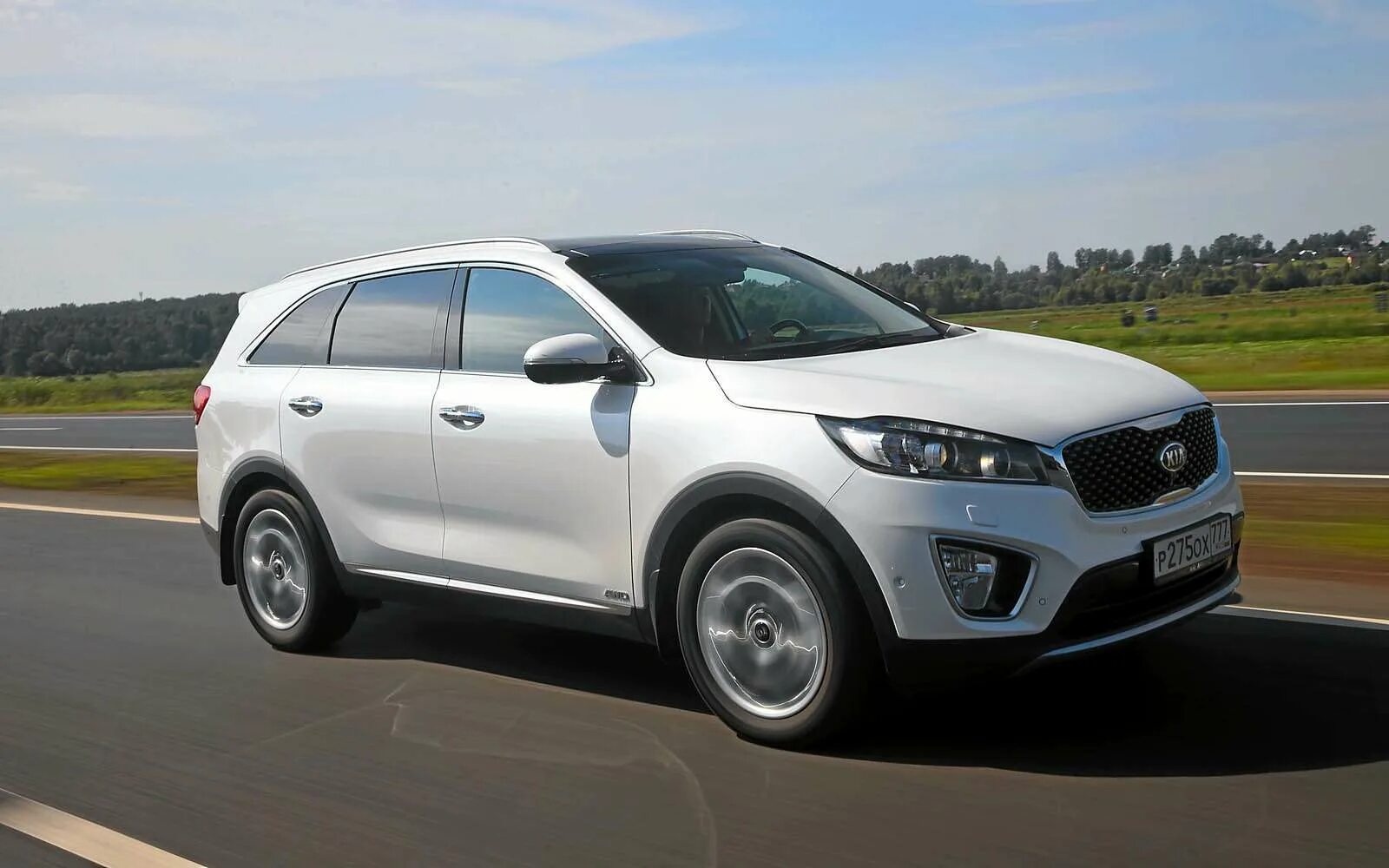 Киа санта фото Hyundai Grand Santa Fe против Kia Sorento Prime: кто круче?