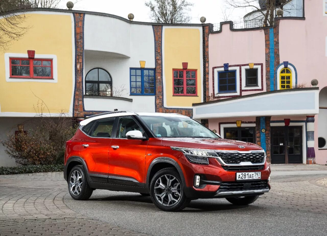 Киа сантос фото KIA объявляет цены и комплектации нового компактного кроссовера Seltos