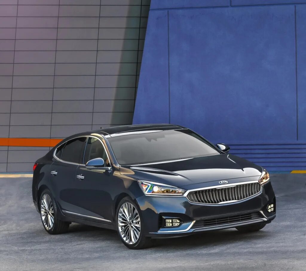 Киа седан фото ALLNEW KIA CADENZA WINS LARGE SEDAN OF THE YEAR AWARD FROM THE HISPANIC MOTOR PR