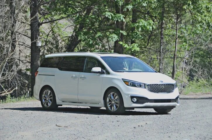 Киа седона фото 2016-kia-sedona-slx