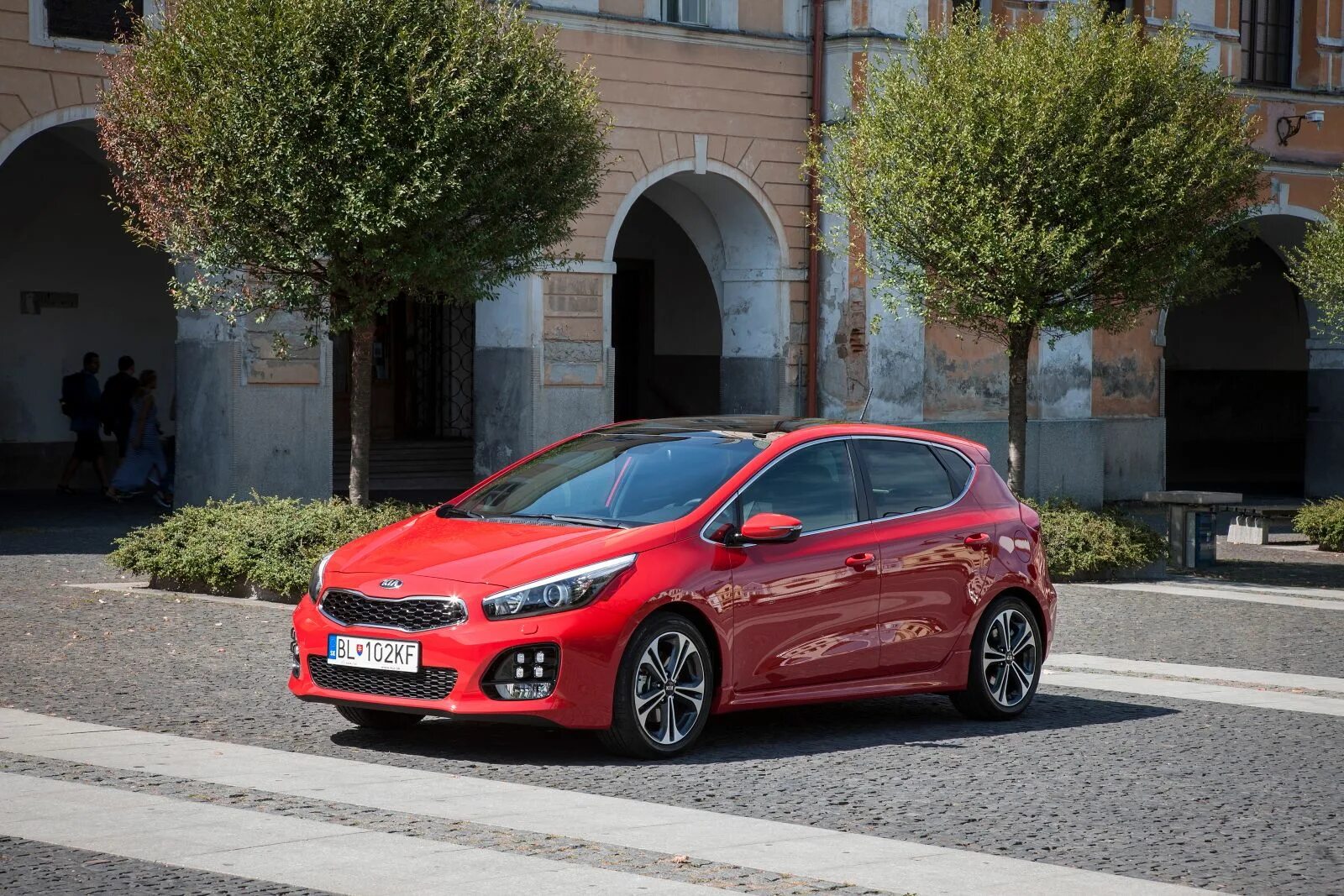 Киа сеед фото Kia Ceed GT 2015 year of release, 1 generation, restyling, hatchback 5-door - Tr