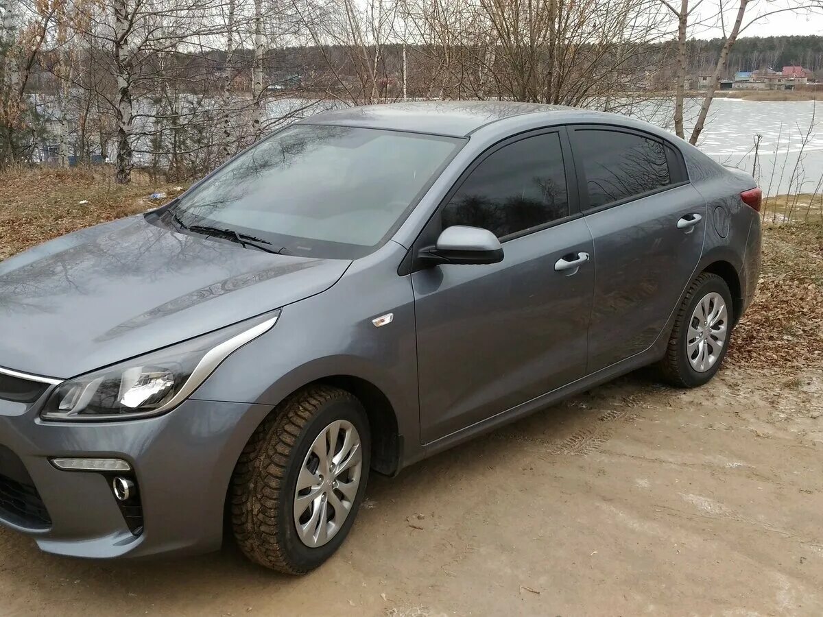 Киа серая фото Купить б/у Kia Rio IV 1.6 AT (123 л.с.) бензин автомат в Красково: серый Киа Рио