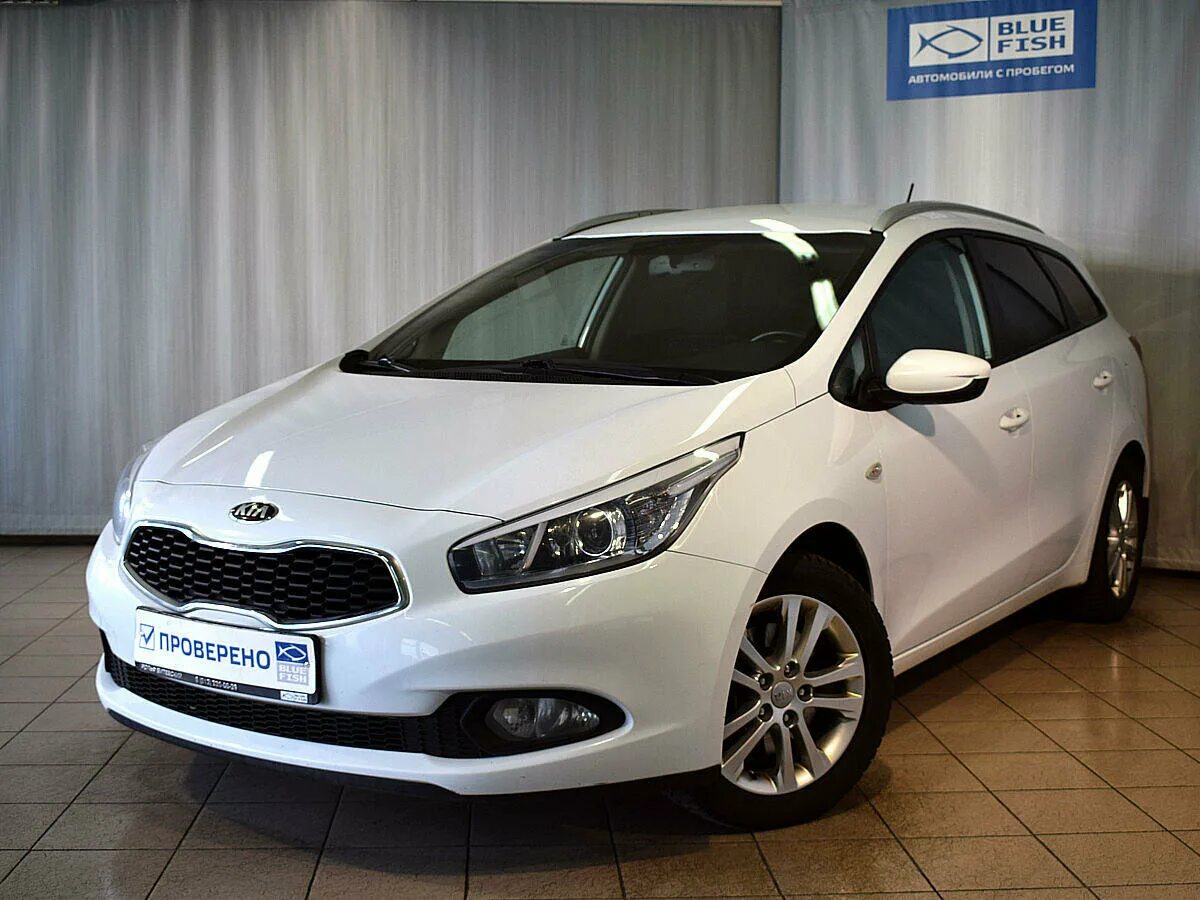 Киа сид 2013 год фото Купить б/у Kia Ceed II 1.6 AT (129 л.с.) бензин автомат в Санкт-Петербурге: белы