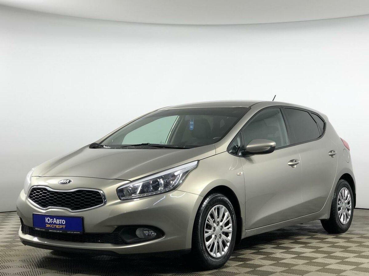 Киа сид 2013 год фото Купить б/у Kia Ceed II 1.4 MT (100 л.с.) бензин механика в Краснодаре: серебрист