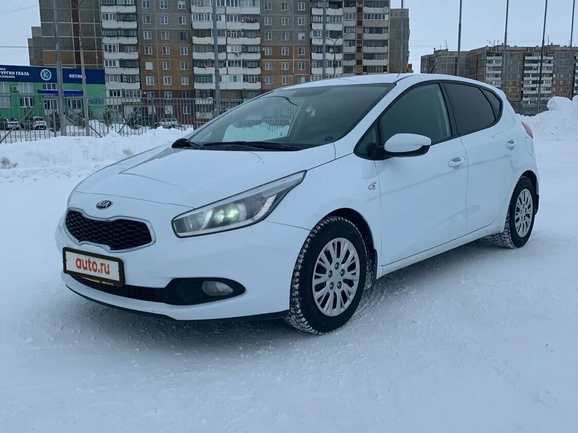 Киа сид 2013 год фото Купить б/у Kia Ceed II 1.4 MT (100 л.с.) бензин механика в Магнитогорске: белый 