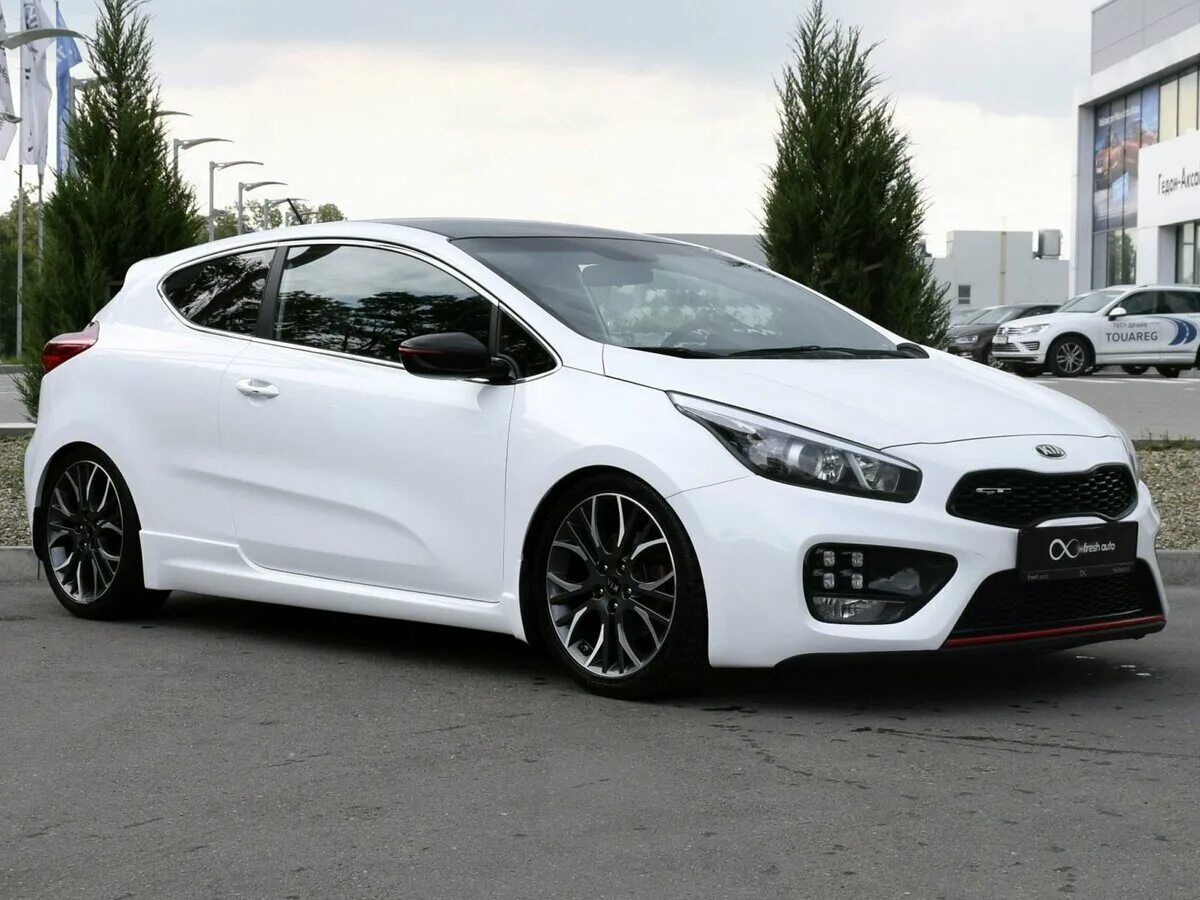 Киа сид 2014 фото Купить б/у Kia Ceed GT I 1.6 MT (204 л.с.) бензин механика в Ростове-на-Дону: бе