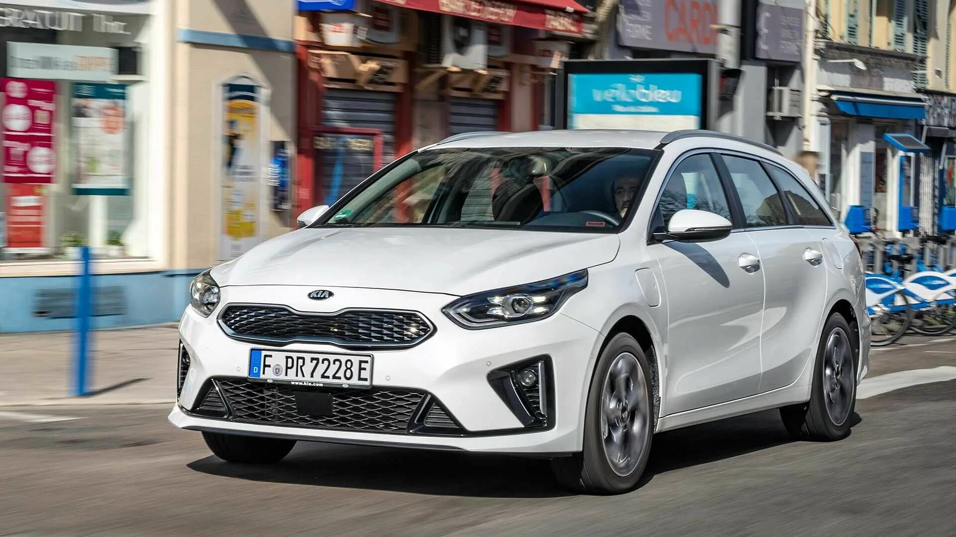 Киа сид 2020 фото Kia Ceed переходит на гибриды