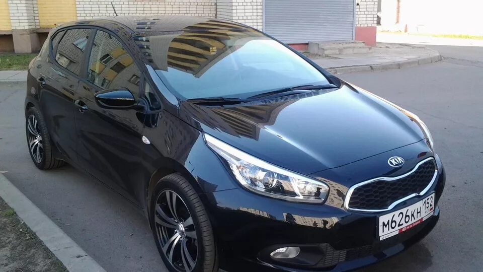 Киа сид черный фото KIA Ceed (2G) бензиновый 2013 черный перламутр на DRIVE2