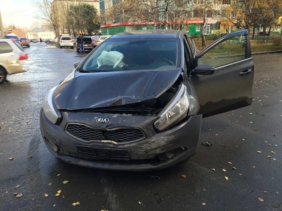 Киа сид дтп фото Последняя запись. - KIA Ceed (2G), 1,6 л, 2012 года ДТП DRIVE2