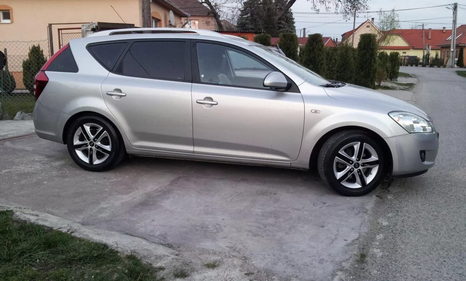 Киа сид ed фото Kia ceed ed универсал LkbAuto.ru