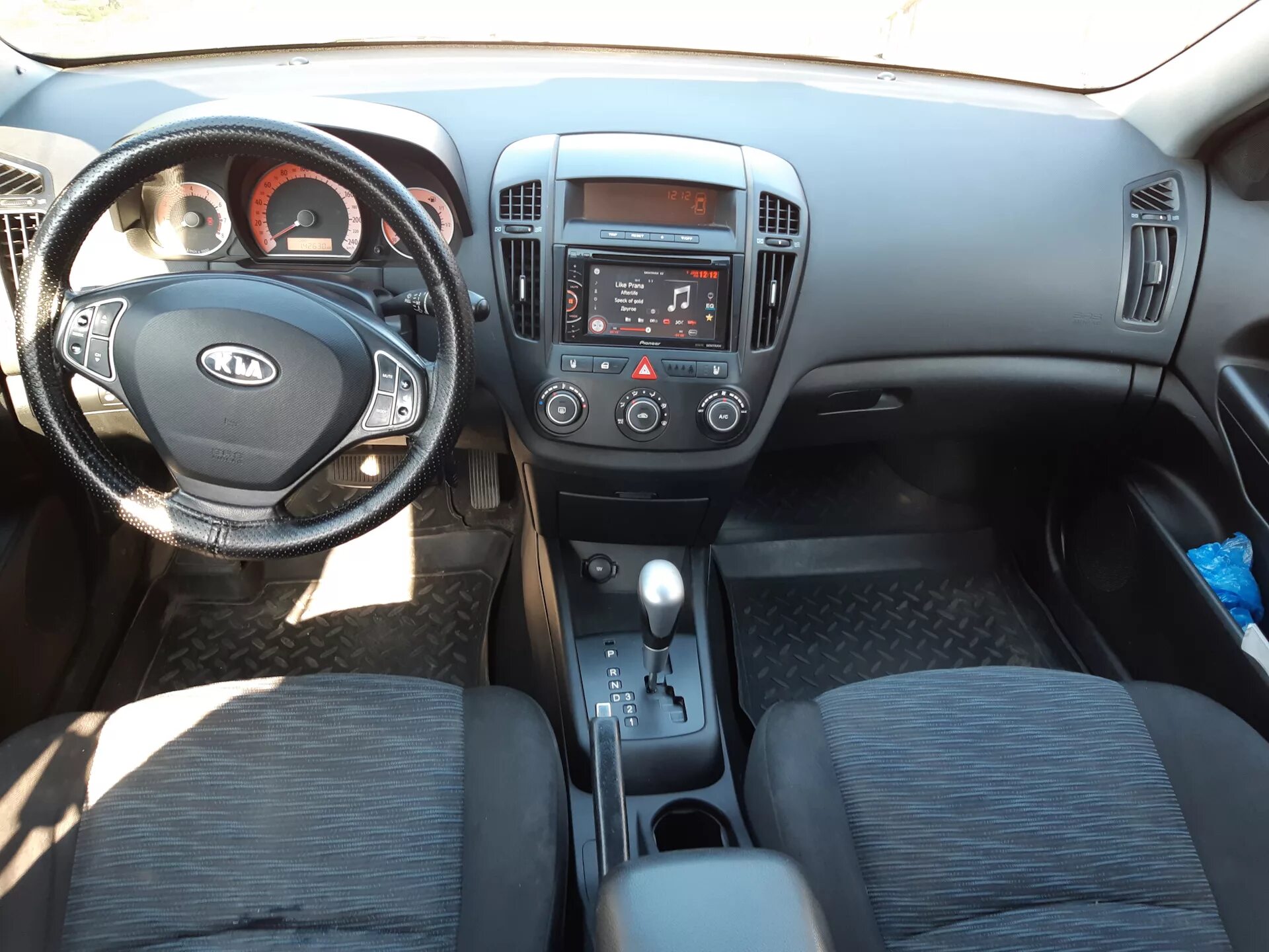 Киа сид фото салона Рассуждение вслух. - KIA Ceed (1G), 1,6 л, 2008 года наблюдение DRIVE2