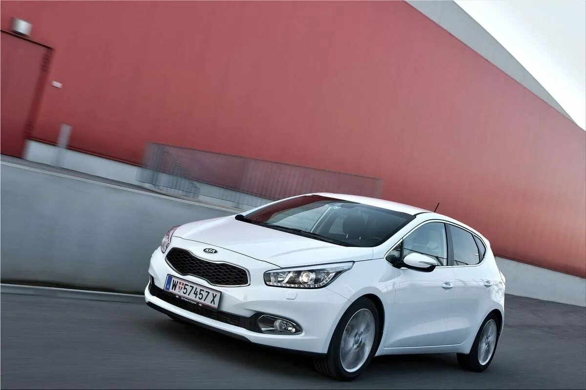 Киа сид седан фото 2013 Kia Ceed Car Division