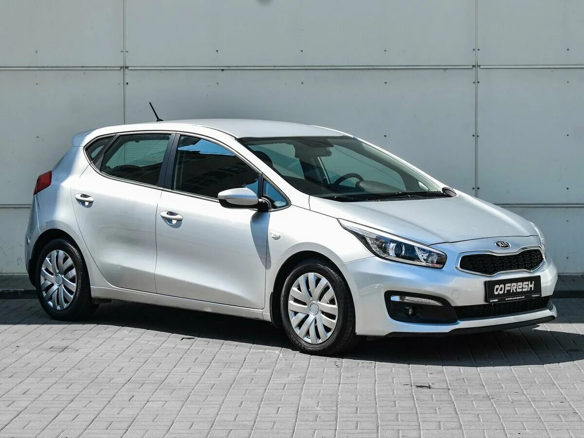 Киа сид седан фото Купить б/у Kia Ceed II Рестайлинг 1.6 AT (130 л.с.) бензин автомат в Краснодаре: