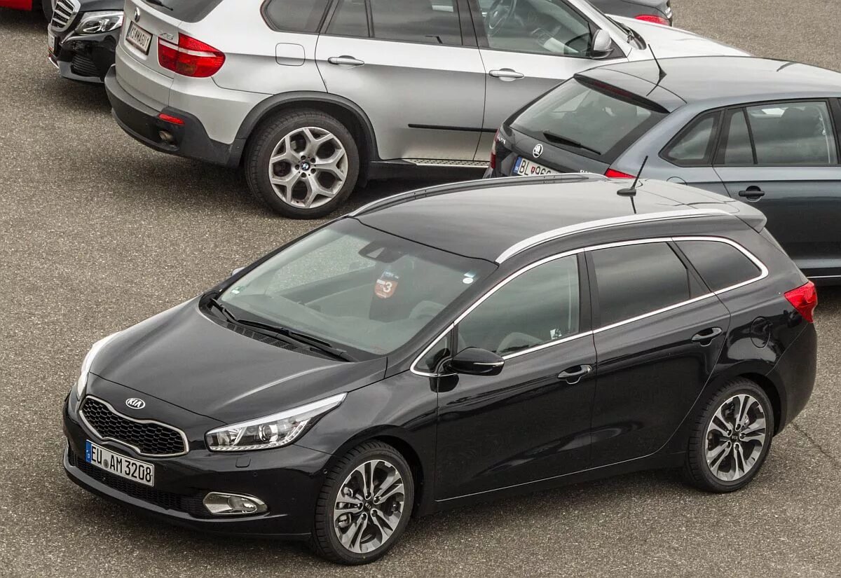 Киа сид sw фото "EU AM 3208" фото Kia Ceed. Германия