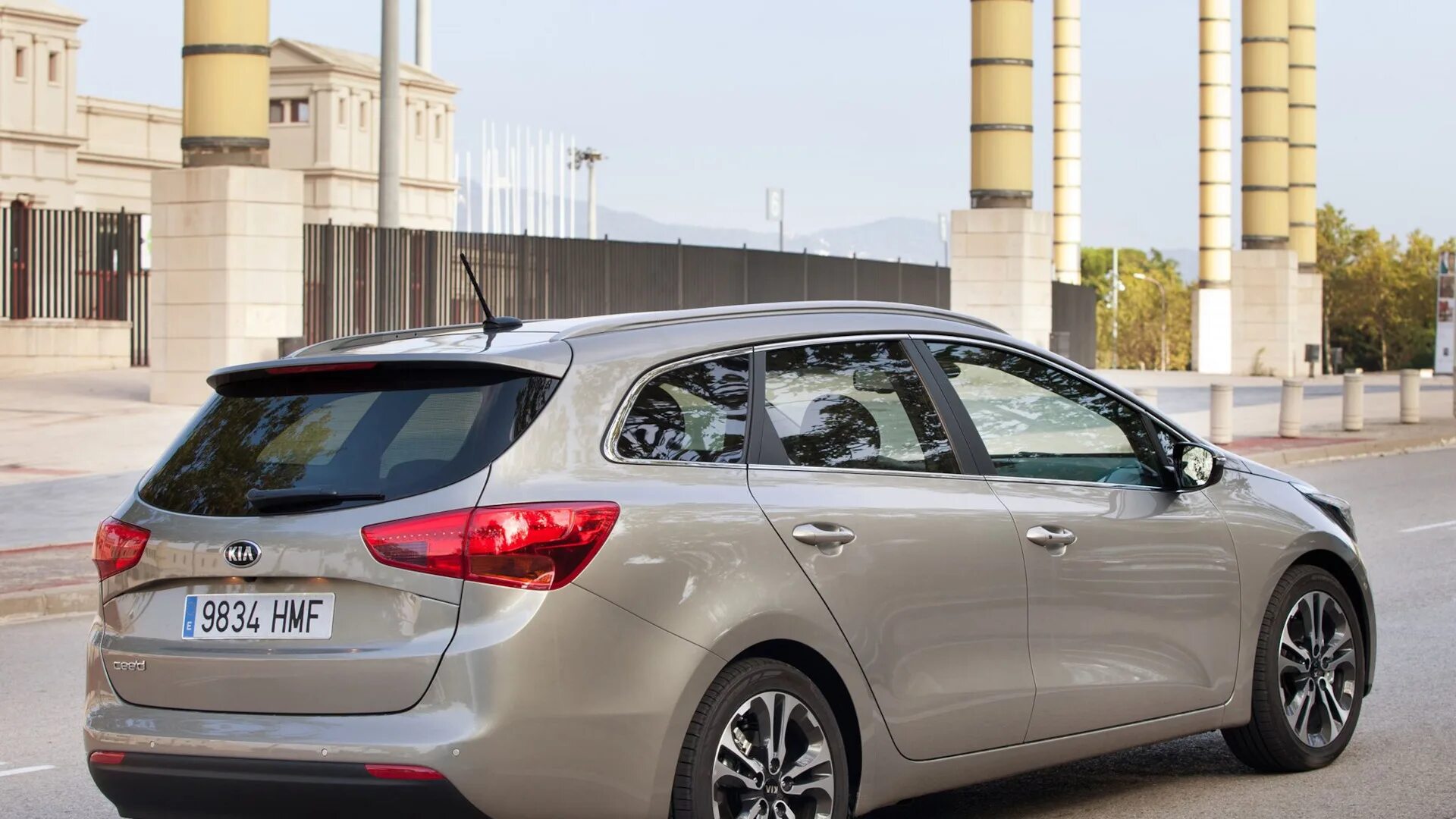 Киа сид sw фото KIA Ceed SW (2G) 1.6 бензиновый 2014 на DRIVE2
