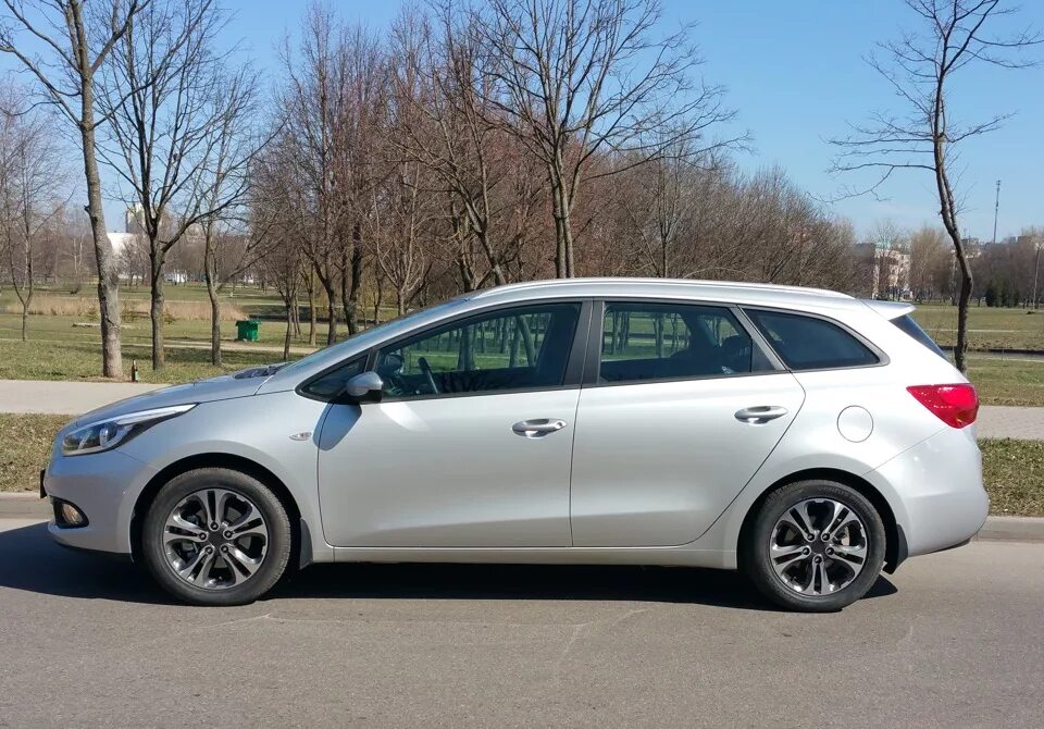 Киа сид sw фото Поставил на литые диски - KIA Ceed SW (2G), 1,6 л, 2014 года колёсные диски DRIV