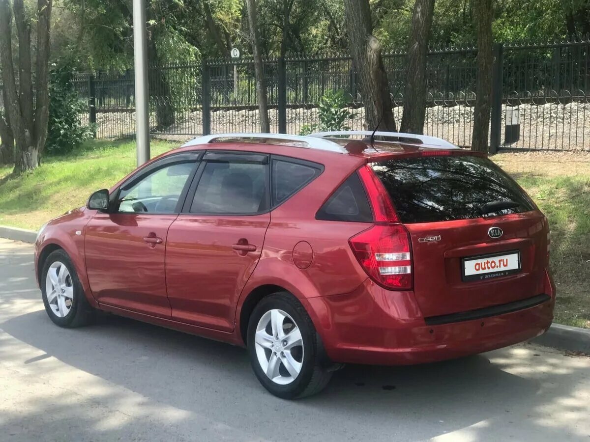 Киа сид универсал 2010 фото Купить б/у Kia Ceed I 2.0 AT (143 л.с.) бензин автомат в Волгограде: красный Киа
