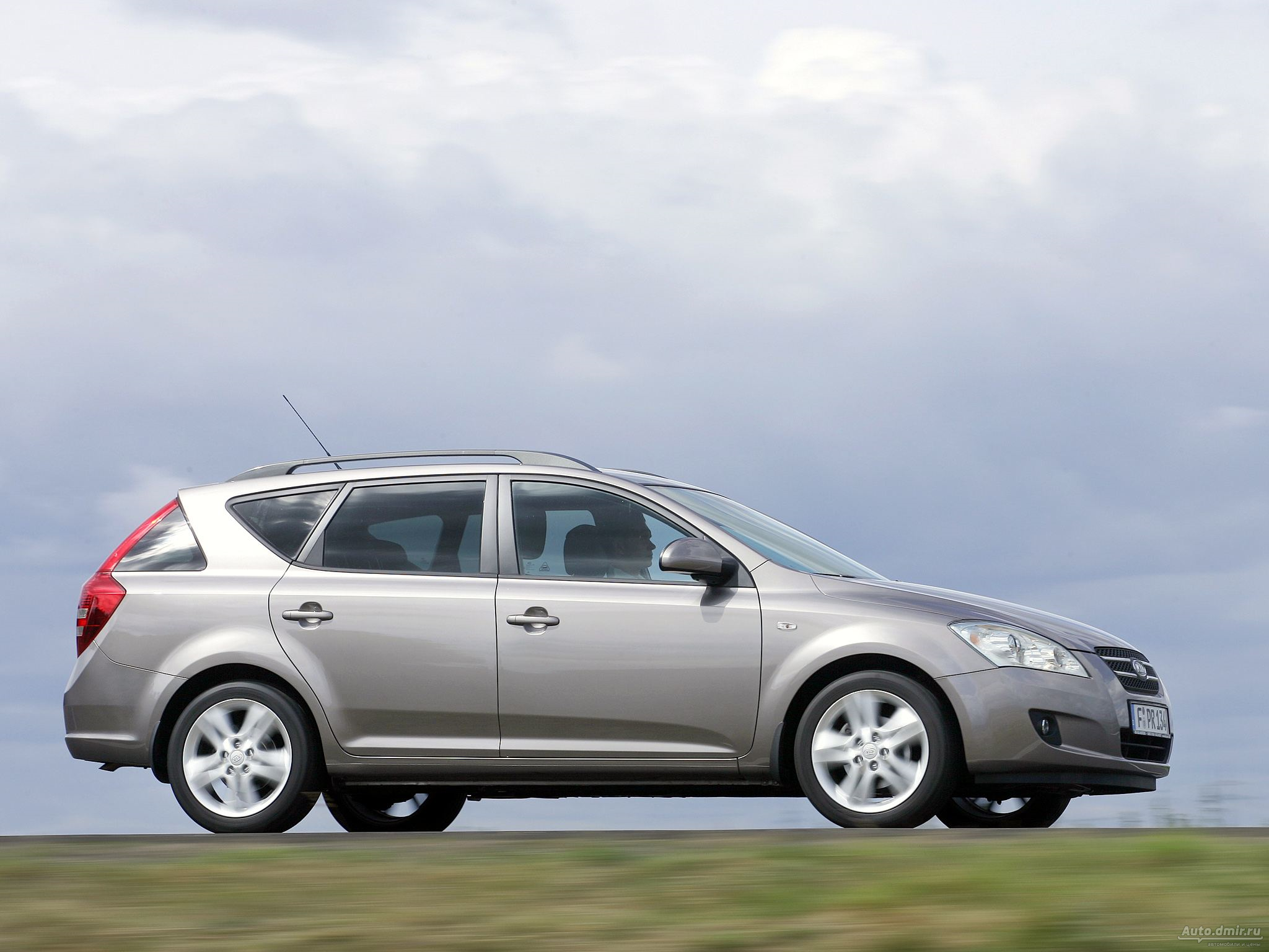 Киа сид универсал 2010 фото Фото Kia Ceed, подборка фотографий Киа Сид - фотоальбом автомобилей Autodmir.ru 