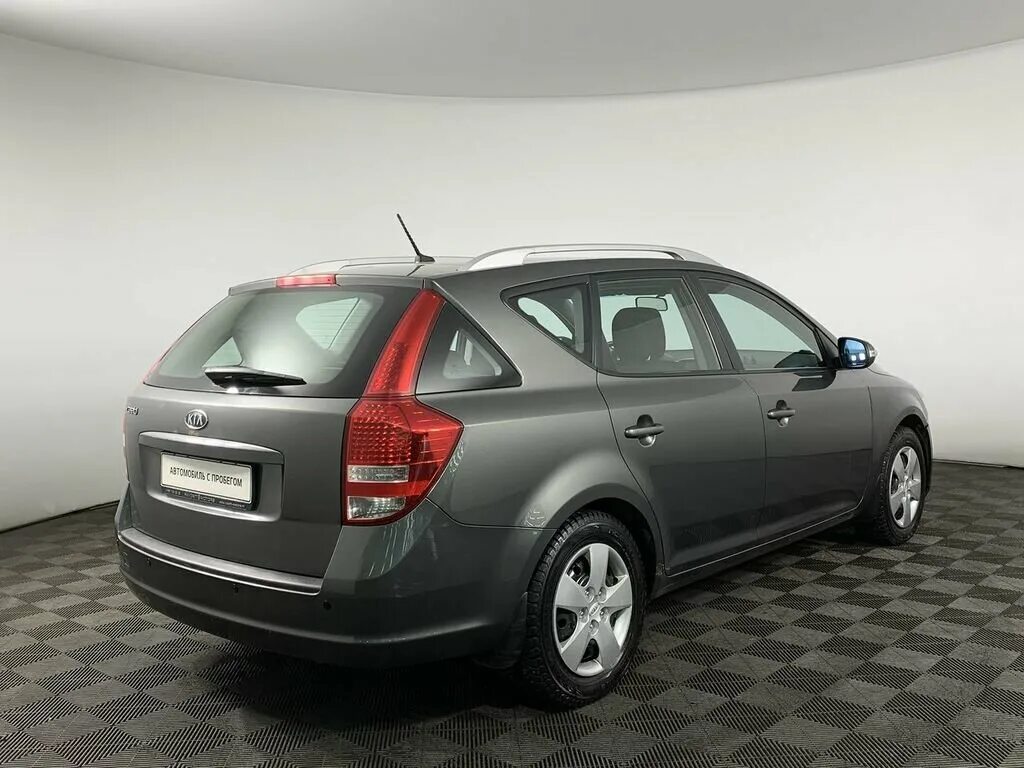 Киа сид универсал 2010 фото Купить б/у Kia Ceed I Рестайлинг 1.6 MT (125 л.с.) бензин механика в Москве: сер