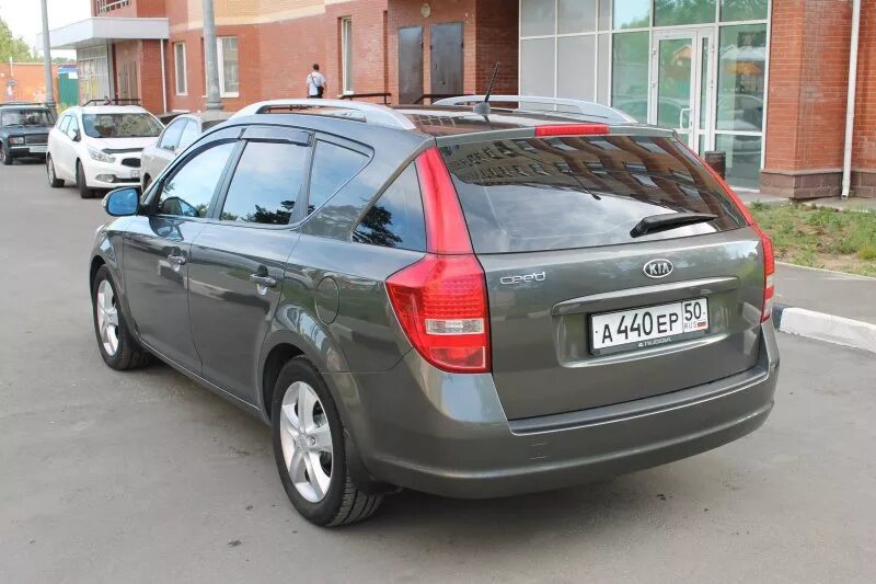 Киа сид универсал 2010 фото KIA Cee'd SW недорого цена 465 000 р.
