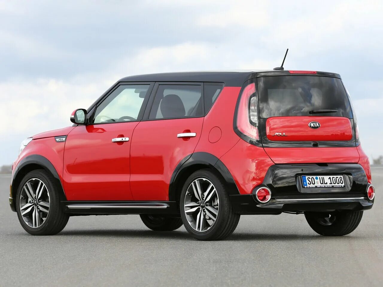 Киа смотреть фото Kia Soul 2 поколение, хэтчбек 5-дверный - технические характеристики, модельный 