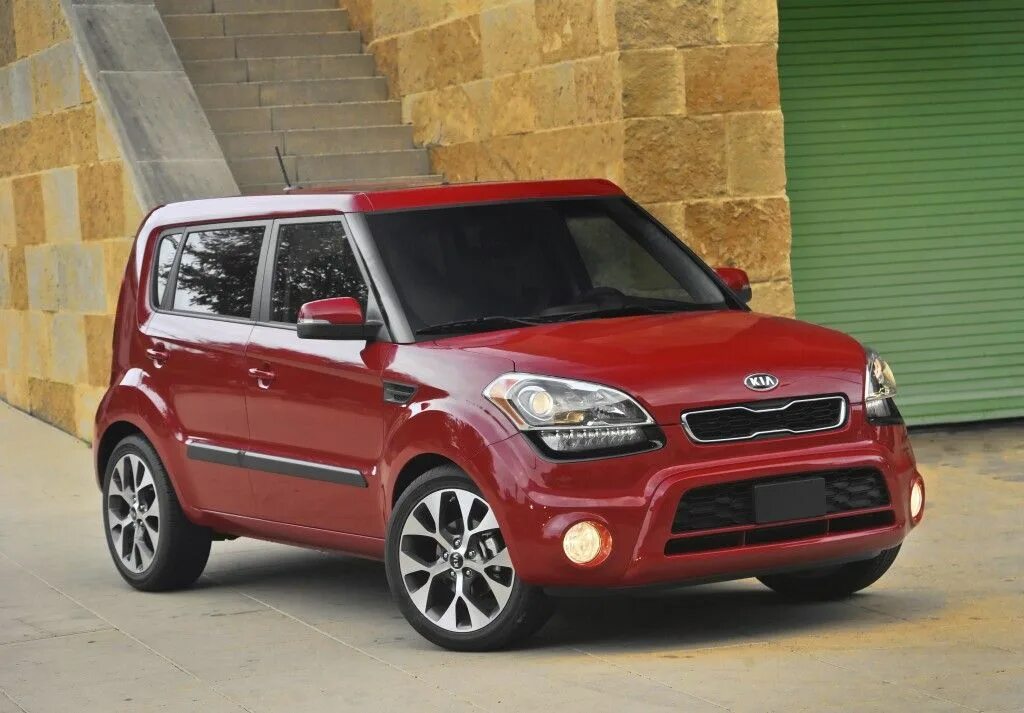 Киа соло фото 2013 Red Kia Soul Kia soul, Kia sorento, Sensor de lluvia