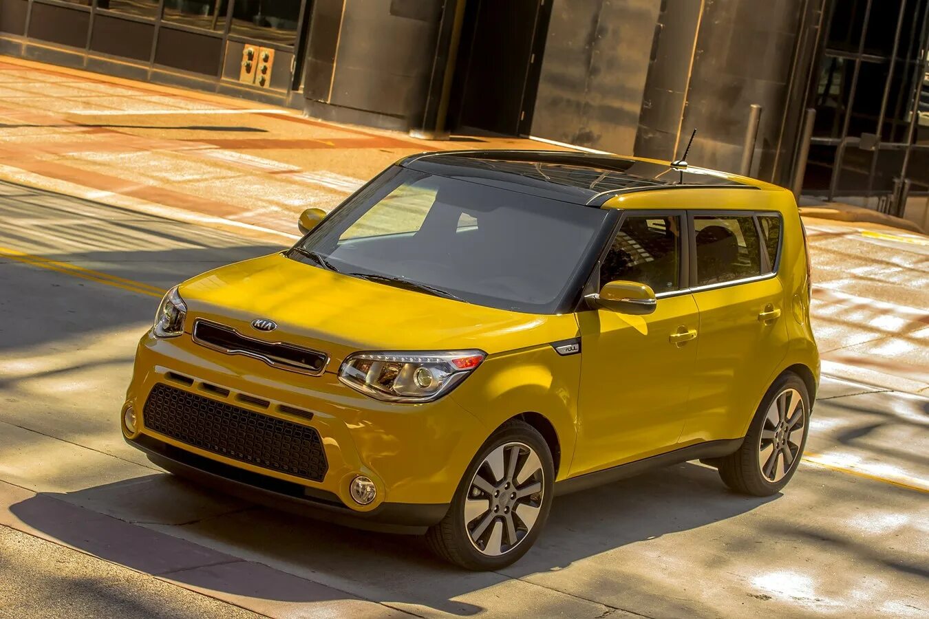 Киа солт фото 2015 Kia Soul Photos & Videos