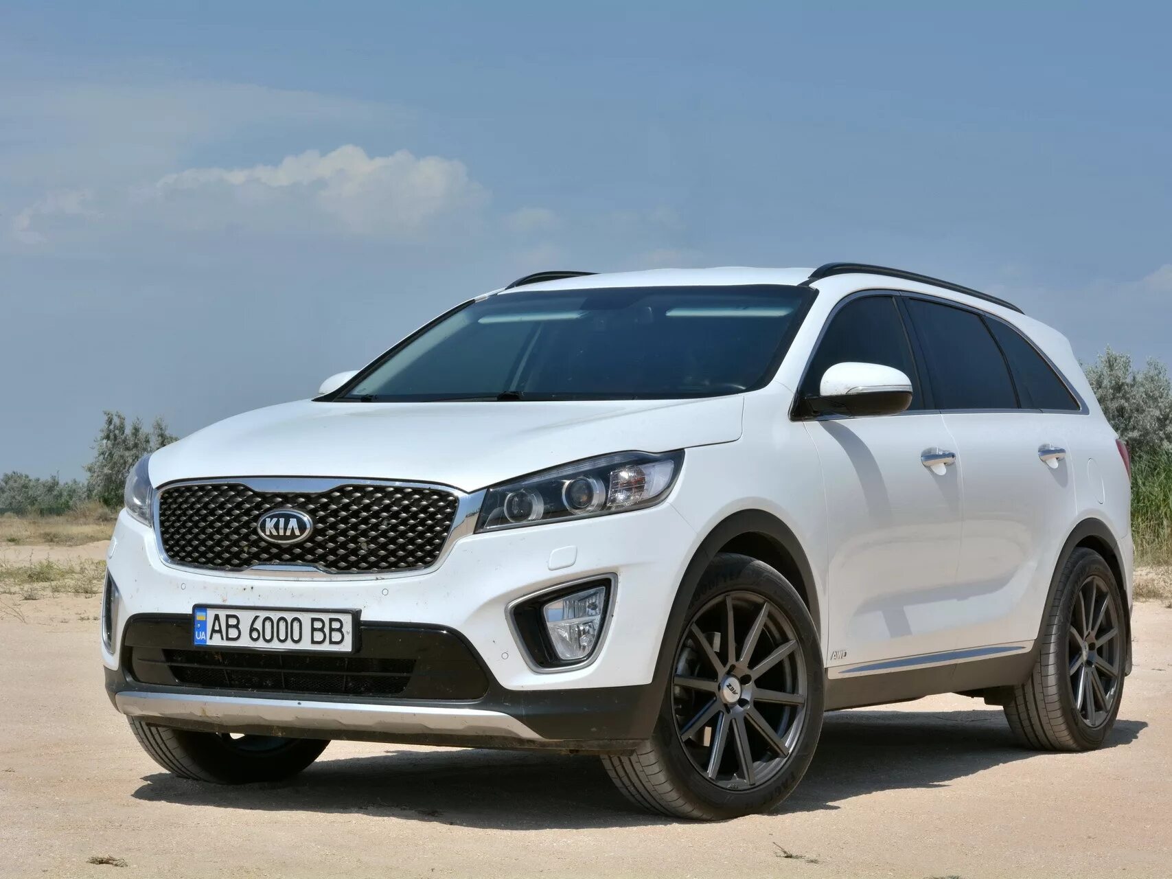 Киа соренто 3 поколения фото Посвящается отписавшимся или летняя фотосессия - KIA Sorento, 2.2 л., 2016 года 