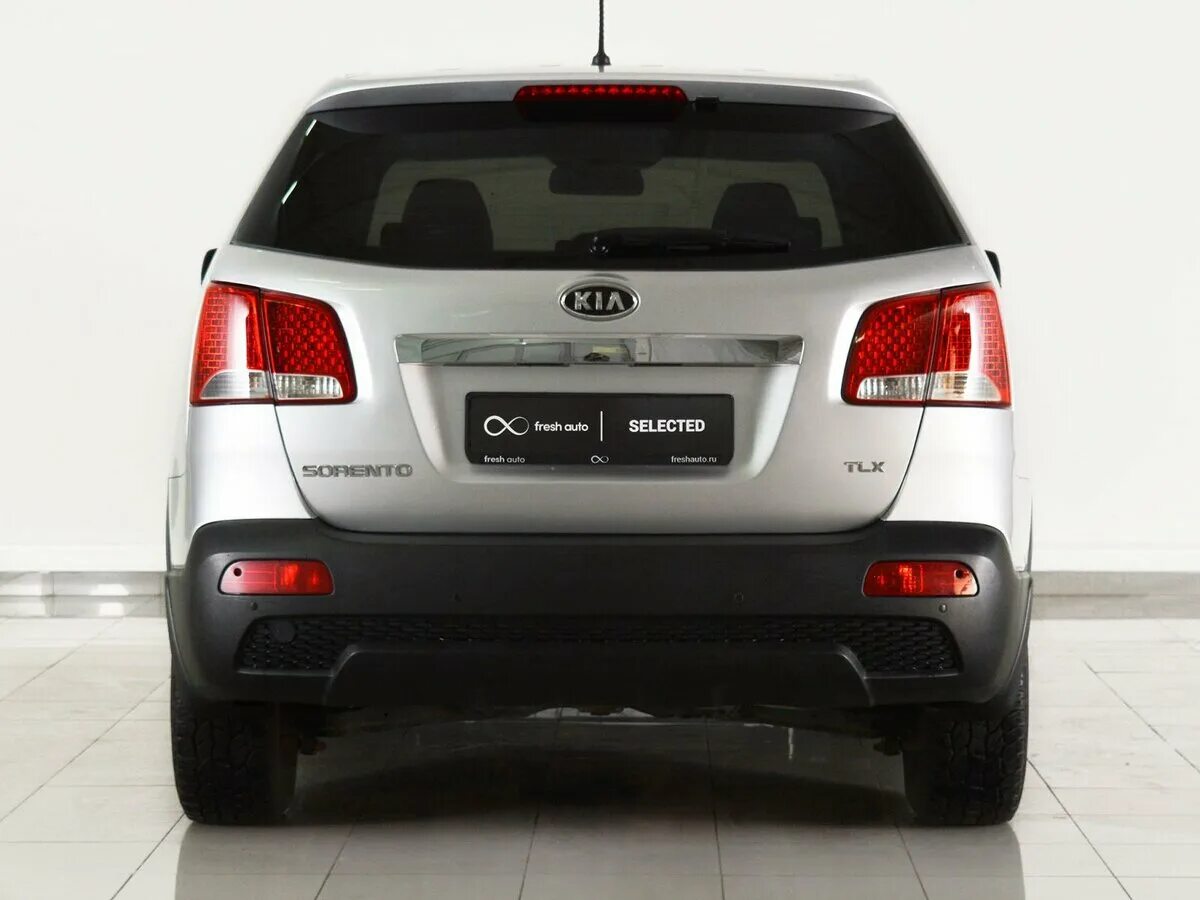 Киа соренто фото сзади Купить б/у Kia Sorento II 2.2d AT (197 л.с.) 4WD дизель автомат в Ростове-на-Дон