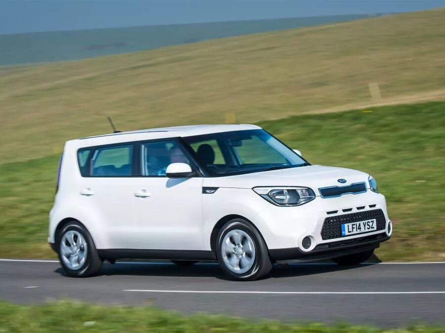 Киа соул 1 фото Kia Soul 2014 года выпуска для рынка Великобритании и Ирландии. Фото 17. VERcity