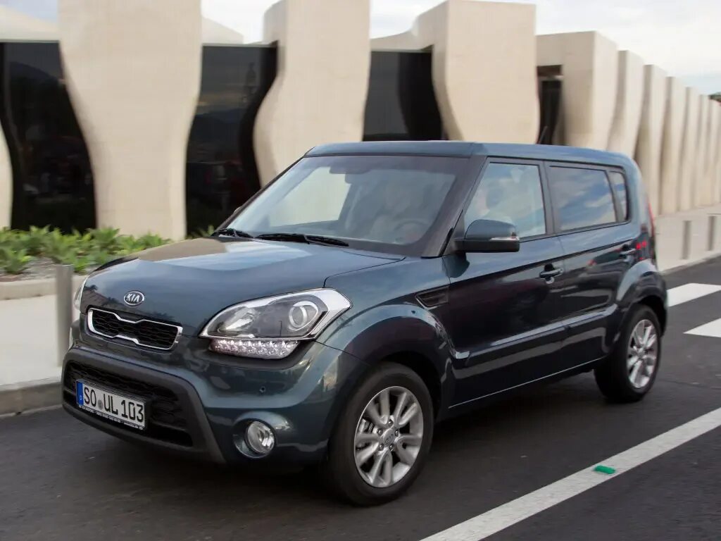 Киа соул 1 поколения фото Kia Soul рестайлинг 2011, 2012, 2013, 2014, хэтчбек 5 дв., 1 поколение, AM техни