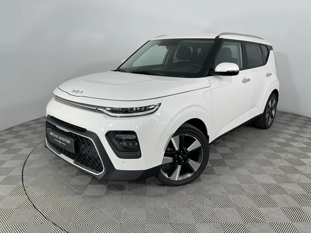 Киа соул 2022 года фото Купить б/у Kia Soul III 2.0 AT (150 л.с.) бензин автомат в Москве: белый Киа Соу