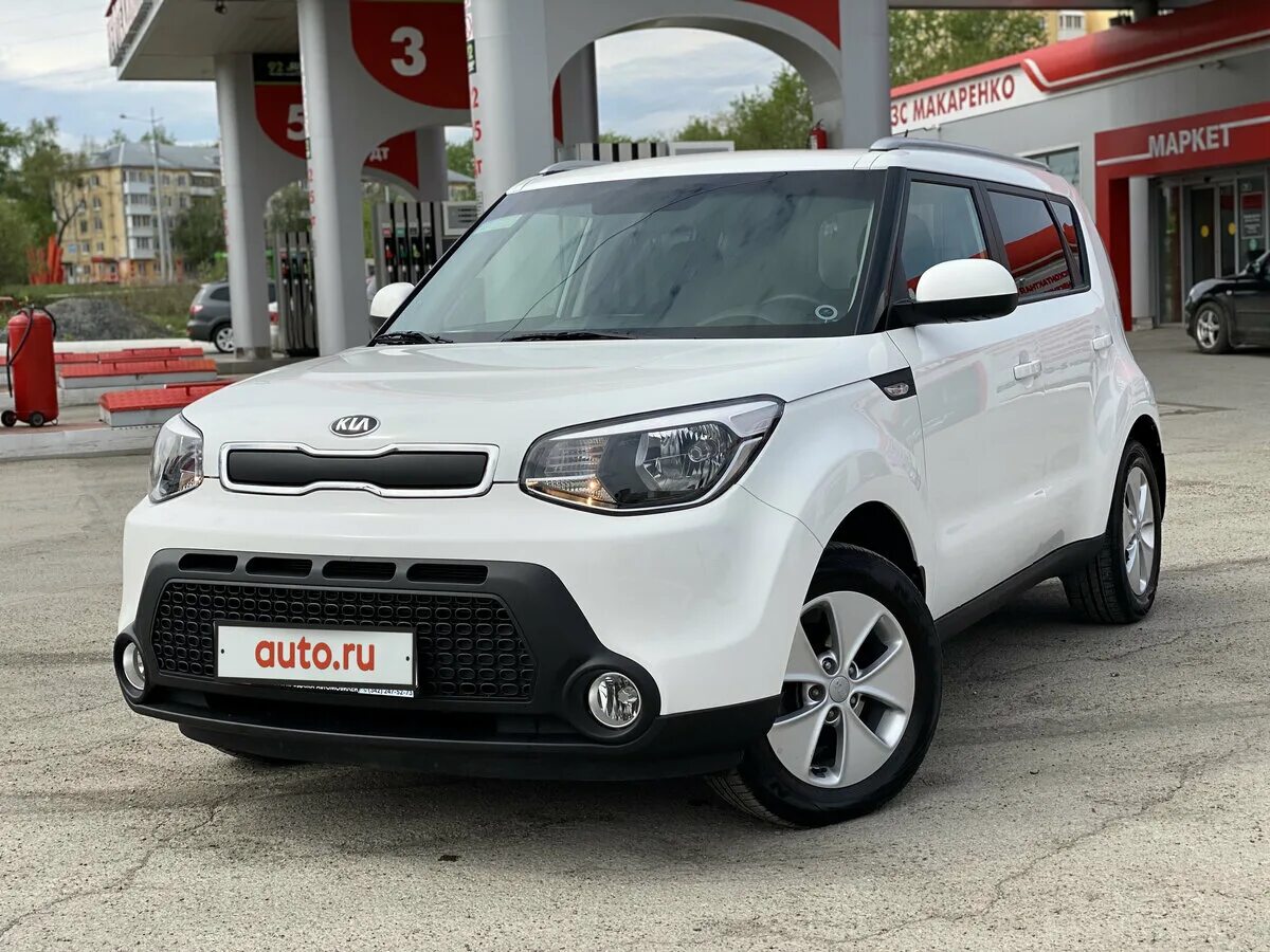 Киа соул 3 фото Купить б/у Kia Soul II Рестайлинг 1.6 AT (124 л.с.) бензин автомат в Перми: белы