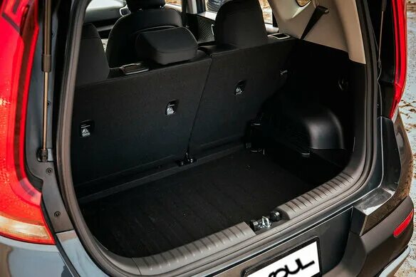 Киа соул багажник фото Купить новый Kia Soul III 2.0 AT (150 л.с.) бензин автомат в Москве: белый Киа С