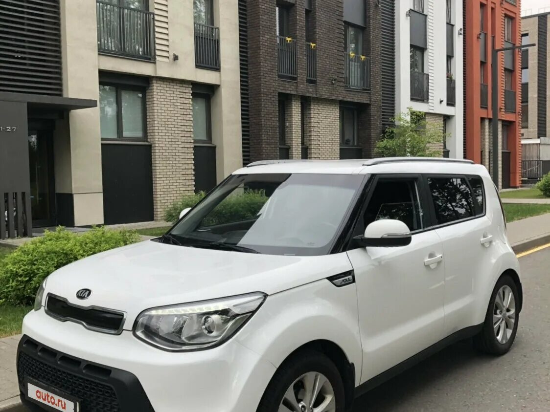 Киа соул белая фото Купить б/у Kia Soul II 1.6 AT (124 л.с.) бензин автомат в Воронеже: белый Киа Со