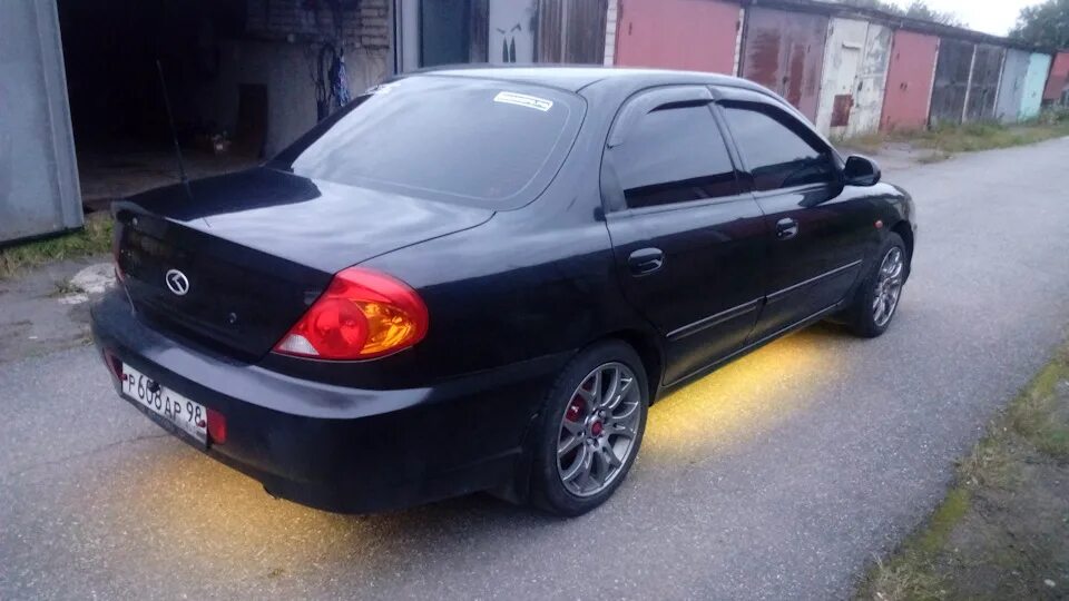 Киа спектра 2008 тюнинг RGB подсветка днища - KIA Spectra, 1,6 л, 2007 года стайлинг DRIVE2