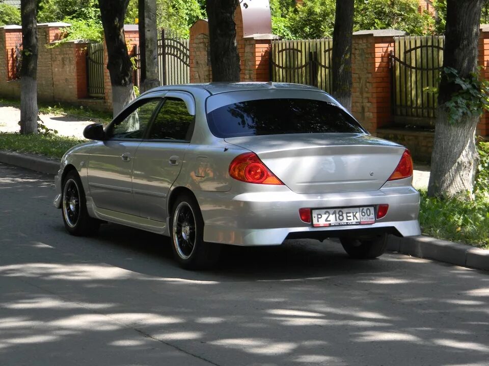 Киа спектра 2008 тюнинг Накладки на пороги + фото - KIA Spectra, 1,6 л, 2009 года стайлинг DRIVE2