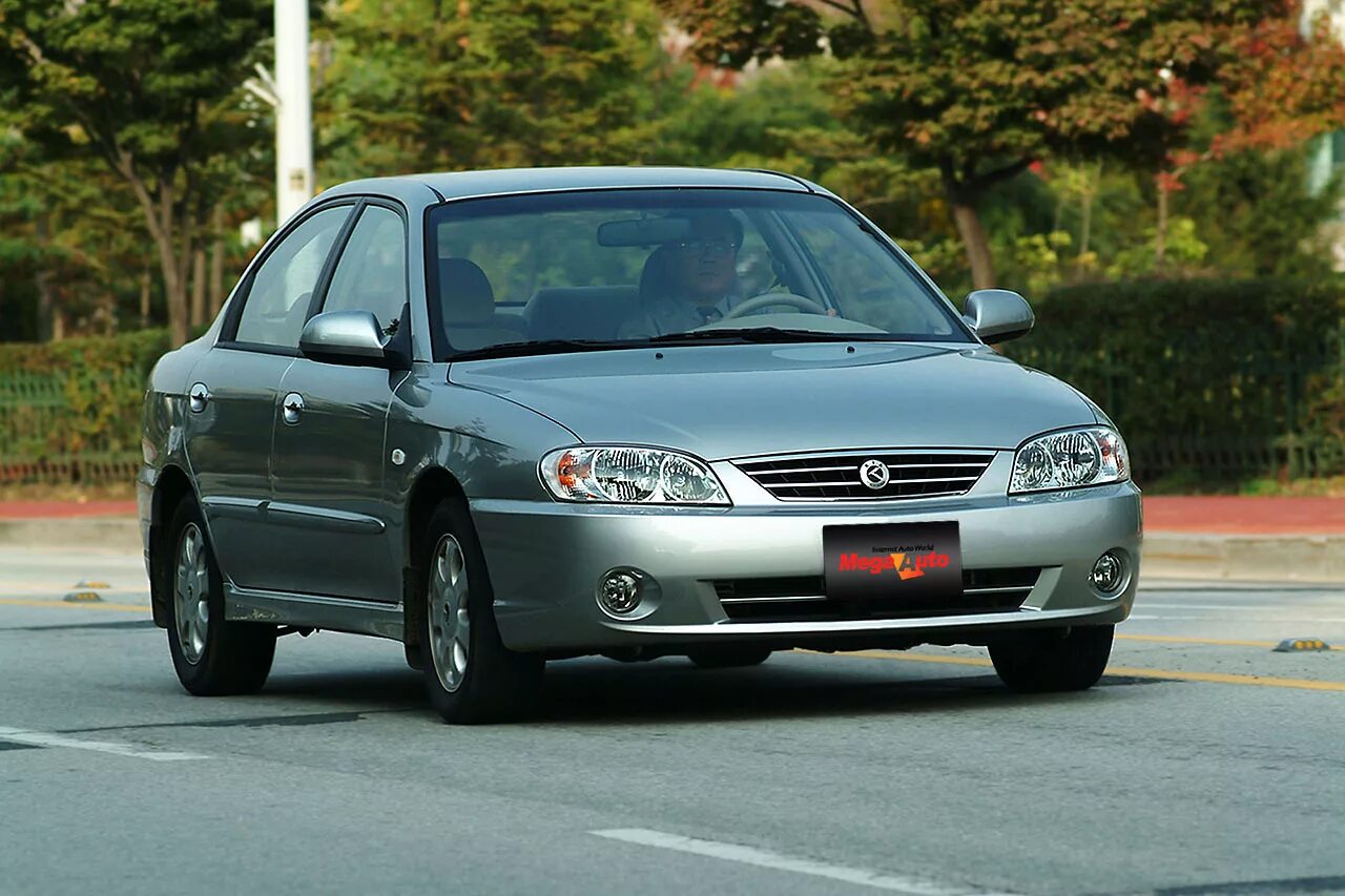 Киа спектра фото Описание KIA SPECTRA 1.5 Di SLX Premium M/T (2003) - технические характеристики 