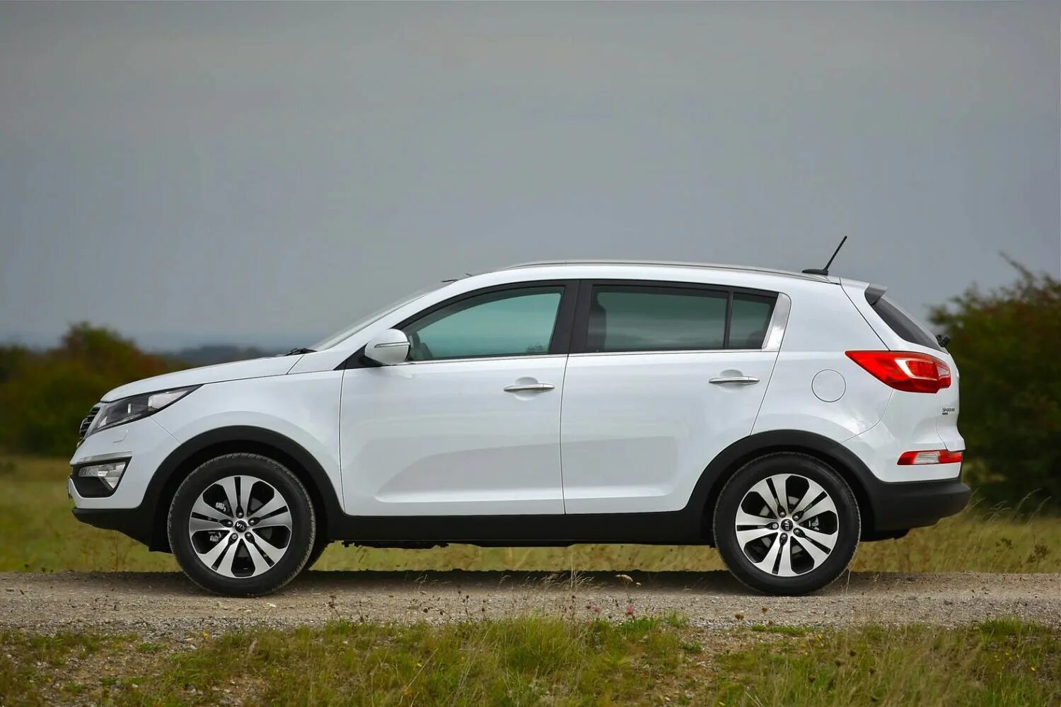 Киа спортейдж 3 фото Kia Sportage - Used Car Review Eurekar