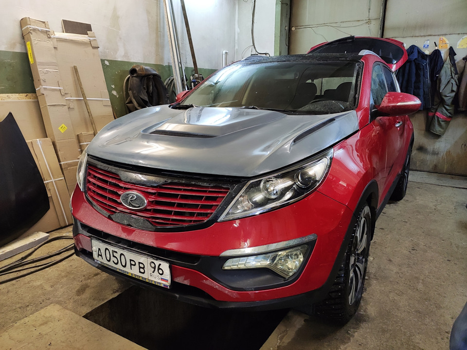 Киа спортейдж 3 тюнинг двигателя Тюниг Капот KIA SPORTAGE 3 - KIA Sportage (3G), 2 л, 2012 года тюнинг DRIVE2