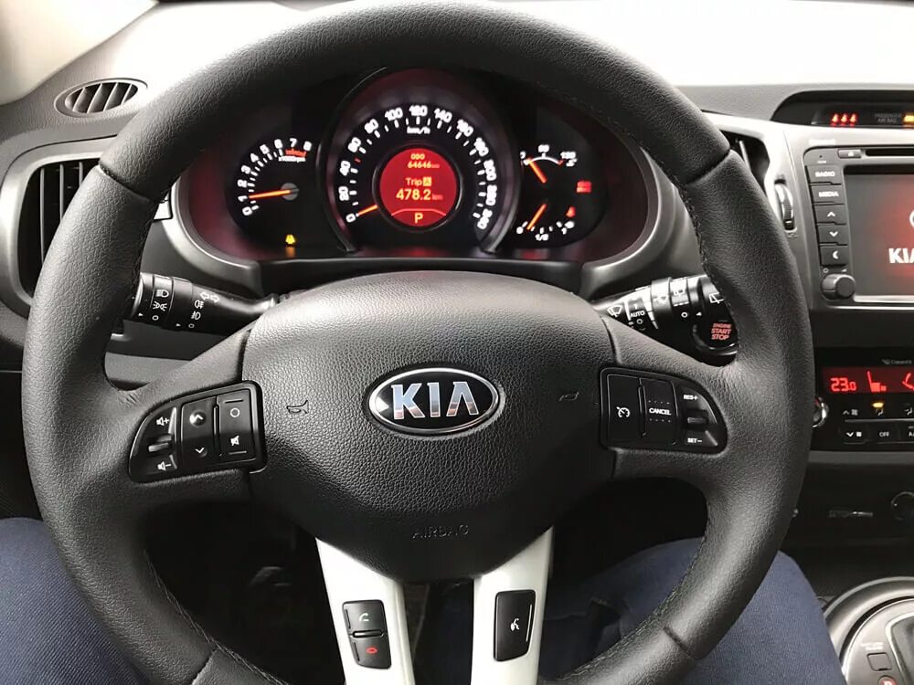 Киа спортейдж руль фото Перетяжка руля Kia Sportage