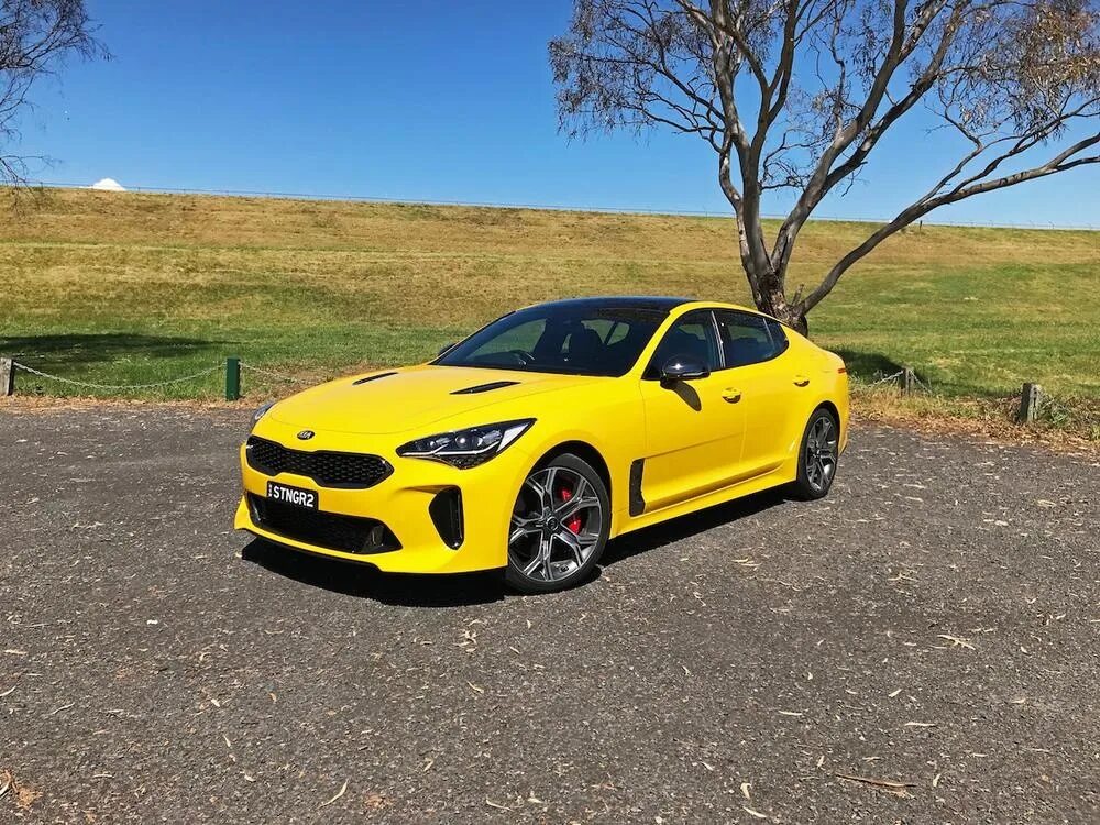 Киа стингер желтый цвет фото 2018 Kia Stinger GT Review A Convincing Combination Of Performance And Luxury