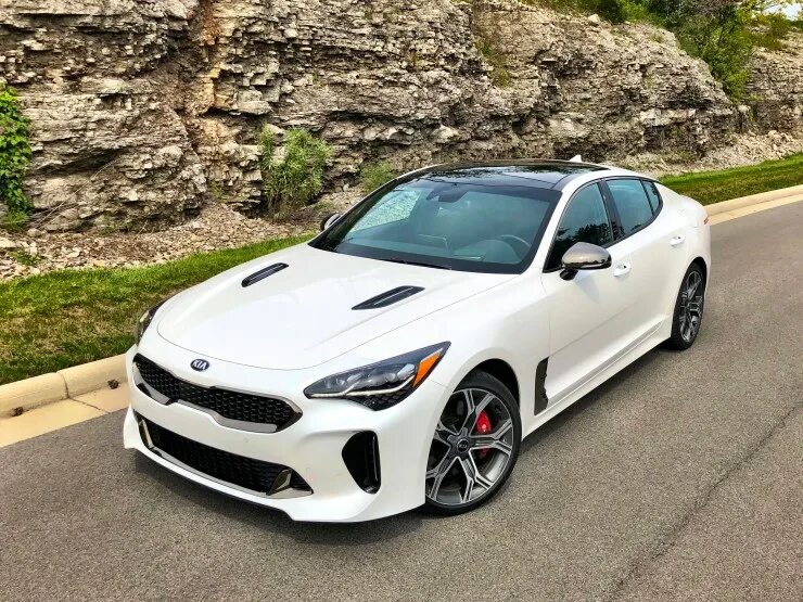 Киа стрингер фото 2018 Kia Stinger GT2 Review