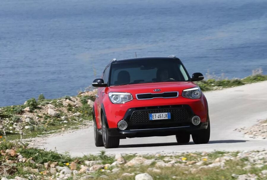 Киа тасман фото Kia Soul 2014 года выпуска для рынка Европы, без Великобритании и Ирландии. Фото