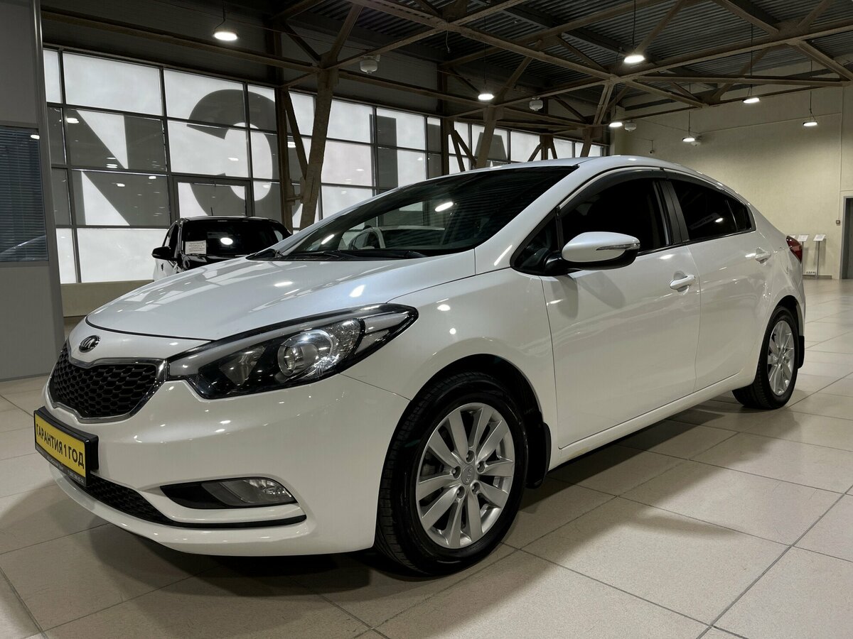 Киа церато 2014 фото Купить б/у Kia Cerato III 1.6 MT (130 л.с.) бензин механика в Новосибирске: белы