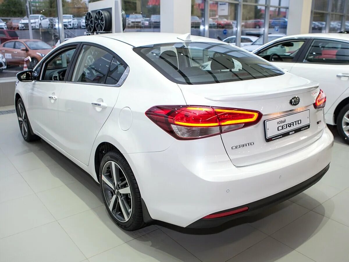 Киа церато 2018 фото Купить новый Kia Cerato IV 2.0 AT (150 л.с.) бензин автомат в Москве: белый Киа 